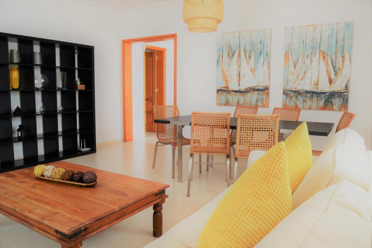 Grand Villa Famara Puerto Del Carmen Puerto del Carmen  Exterior photo