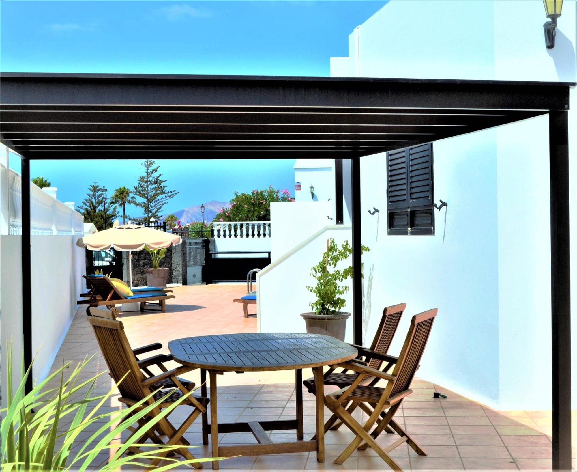 Grand Villa Famara Puerto Del Carmen Puerto del Carmen  Exterior photo