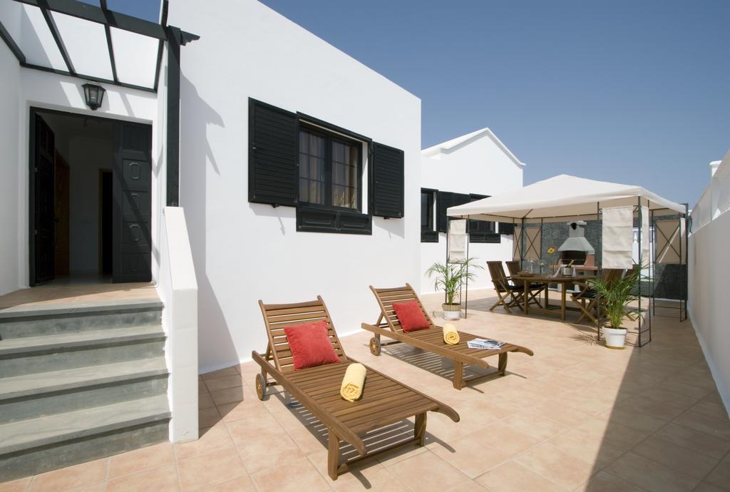 Grand Villa Famara Puerto Del Carmen Puerto del Carmen  Room photo